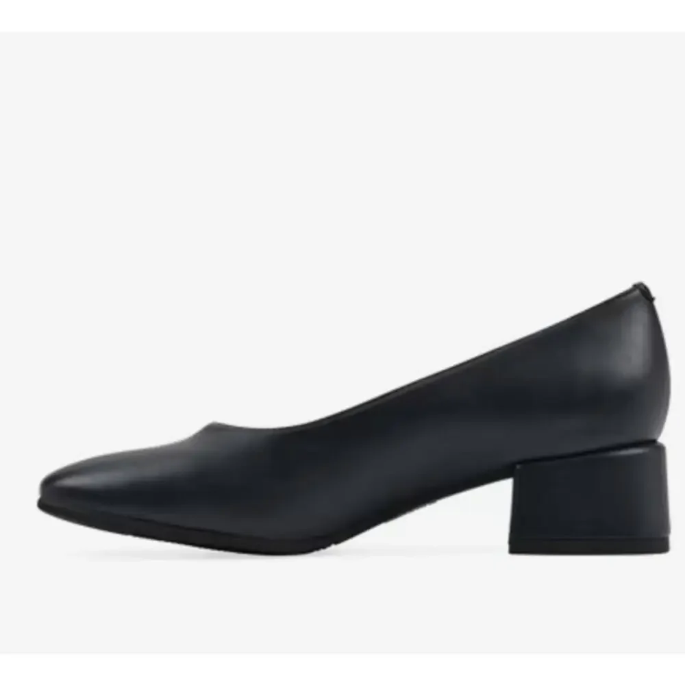 New Cliffs by White Mountain Quintesa Women's Block Heel Pumps Navy 7M